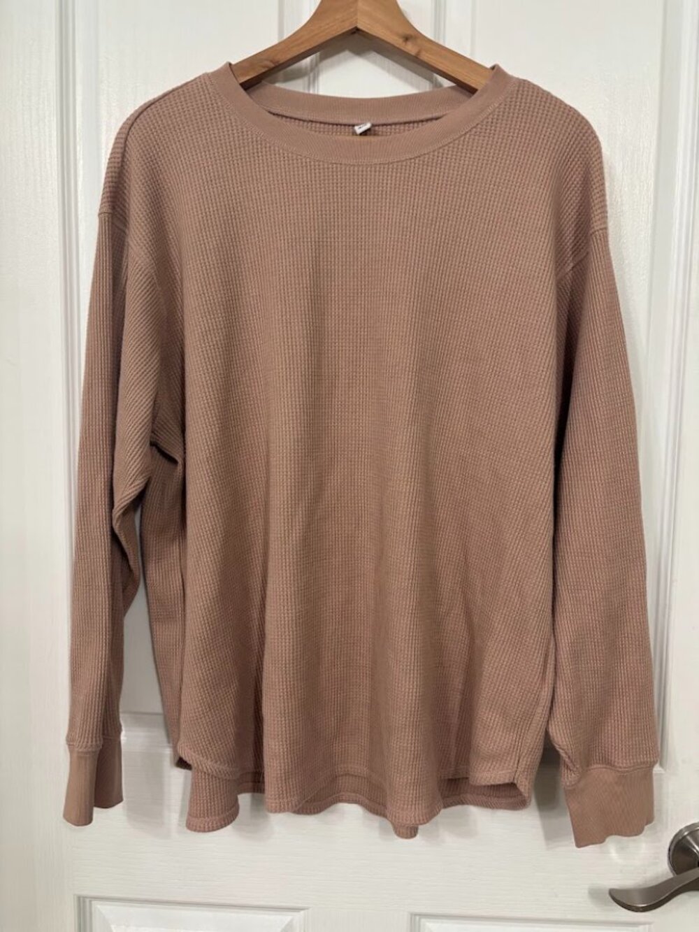 Uniqlo Waffle Beige Crew Neck Long Sleeve
